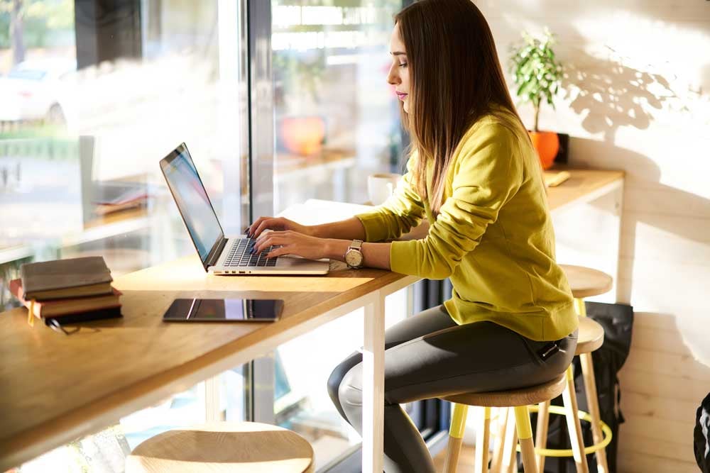 Anwender*innen im Home-Office benötigen für ihre Arbeit Zugang zu unterschiedlichen Geschäftsapplikationen.