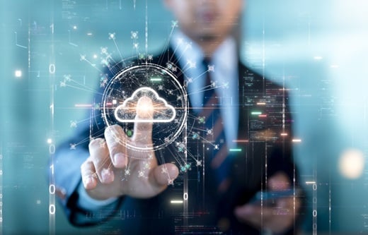 Hybrid-Public-Cloud-KI-Infrastruktur-2025