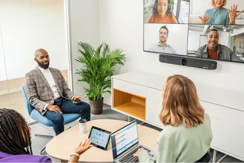 Videokonferenzsysteme für mittlere Besprechungsräume