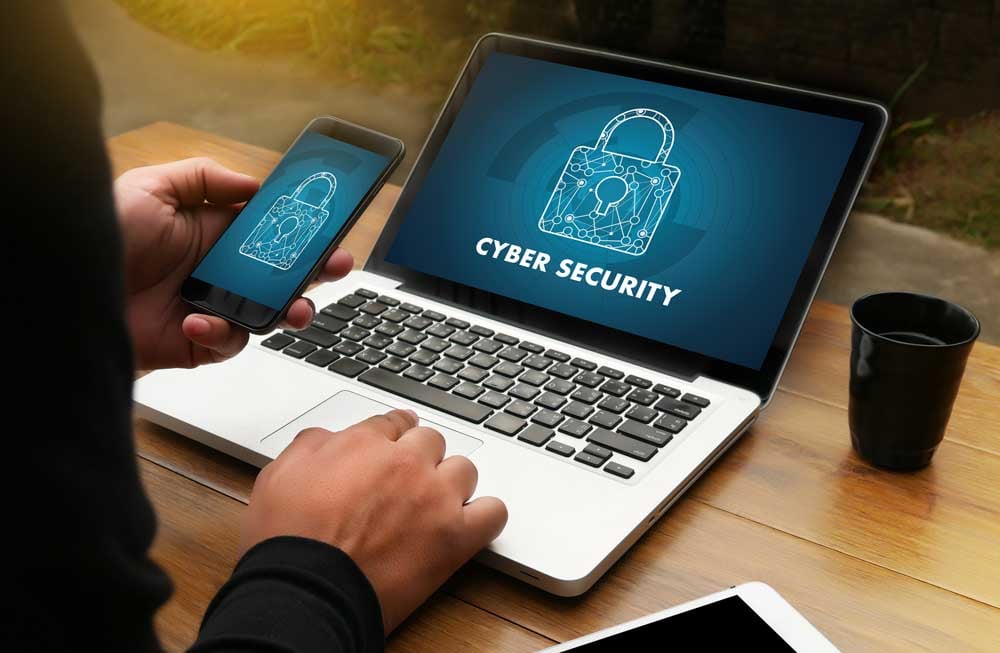 Im Home Office erhöhen sich die Risiken einer erfolgreichen Cyber-Attacke