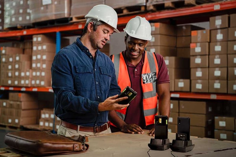 Rugged Devices helfen die Prozesse in der Logistik zu optimieren.