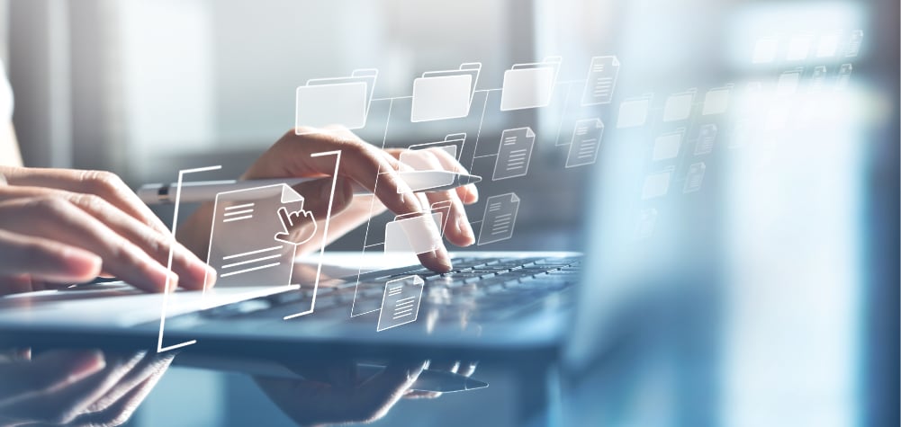 E-Mail klicks können verheerend für die IT-Sicherheit sein.