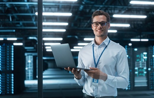 managed-hosting-KI-Infrastruktur-2025