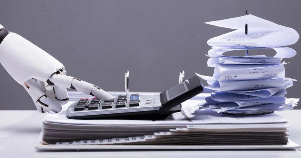 roboter_taschenrechner_rechnung_finanzen